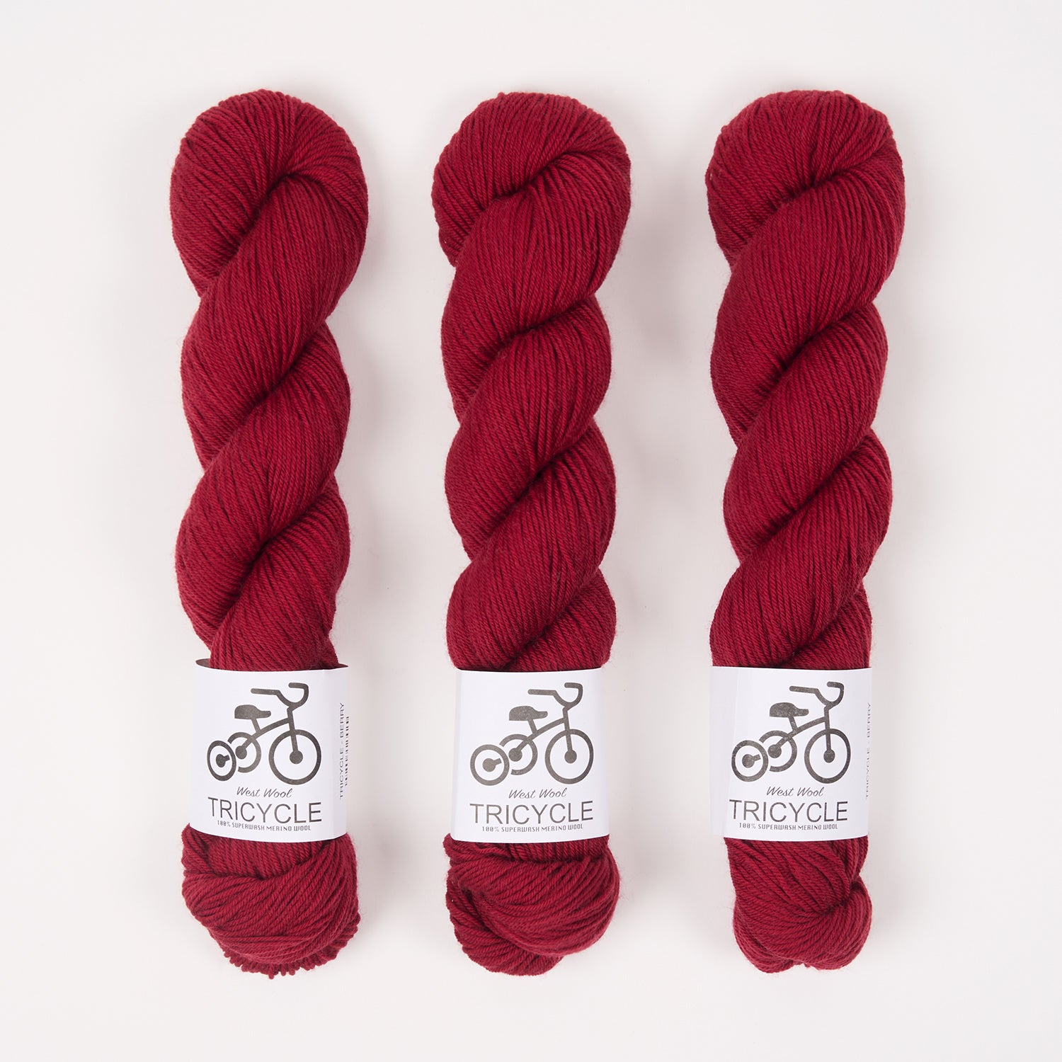West Wool TRICYCLE - BERRY Merino wool Fingering red Yarn