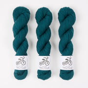 West Wool TRICYCLE - NORWAY Merino wool Fingering turquoise blue Yarn