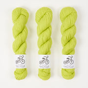 West Wool TRICYCLE - PICKLE JUICE Merino wool Fingering neon green Yarn