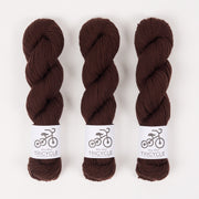 West Wool TRICYCLE - TRUFFLE Merino wool Fingering brown Yarn