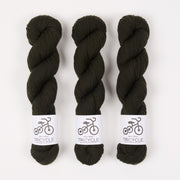 West Wool TRICYCLE - WELLINGTON Merino wool Fingering green Yarn