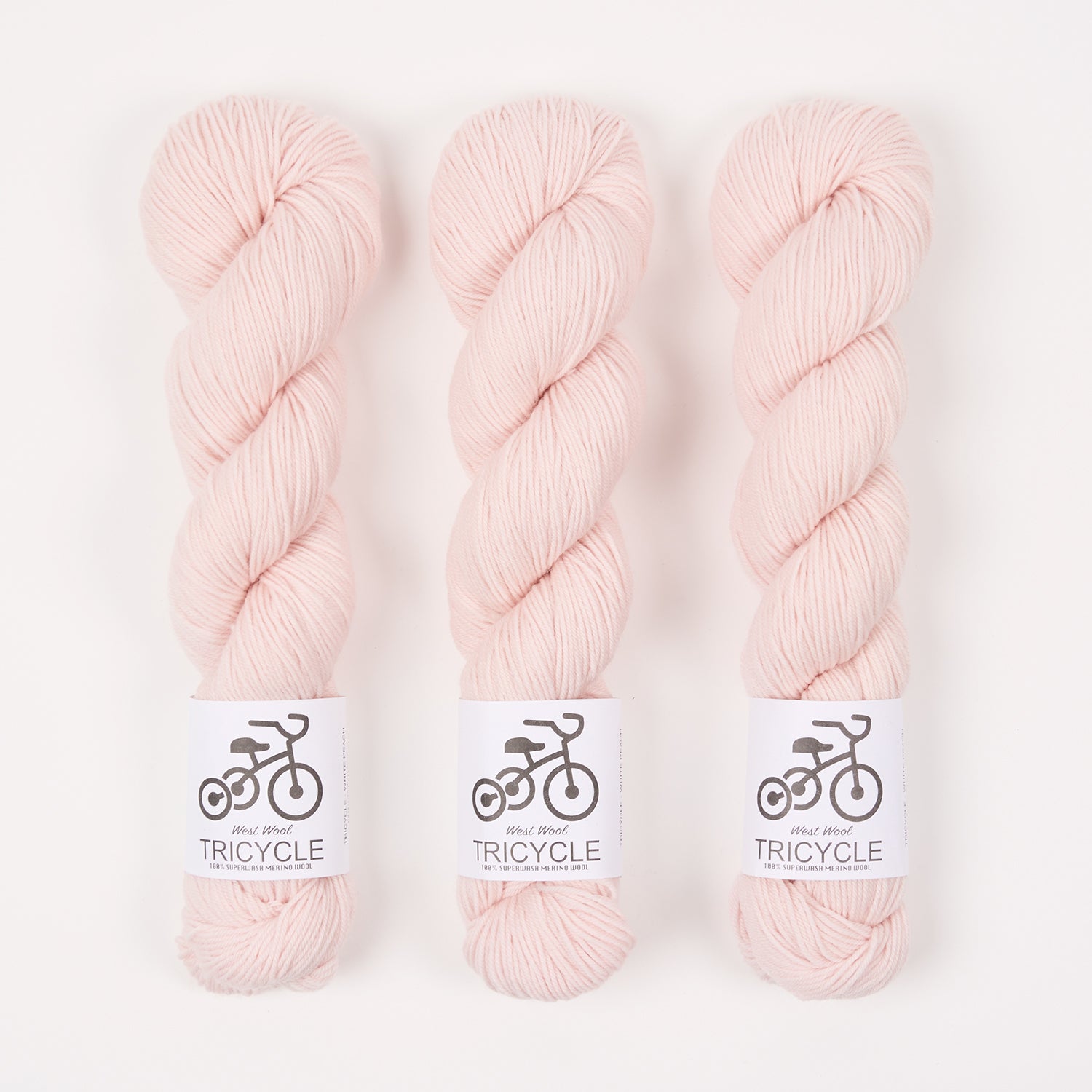 West Wool TRICYCLE - WHITE PEACH Merino wool Fingering peach Yarn
