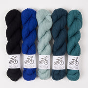 West Wool FLOATING AROUND Merino wool Fingering Quick Kits
