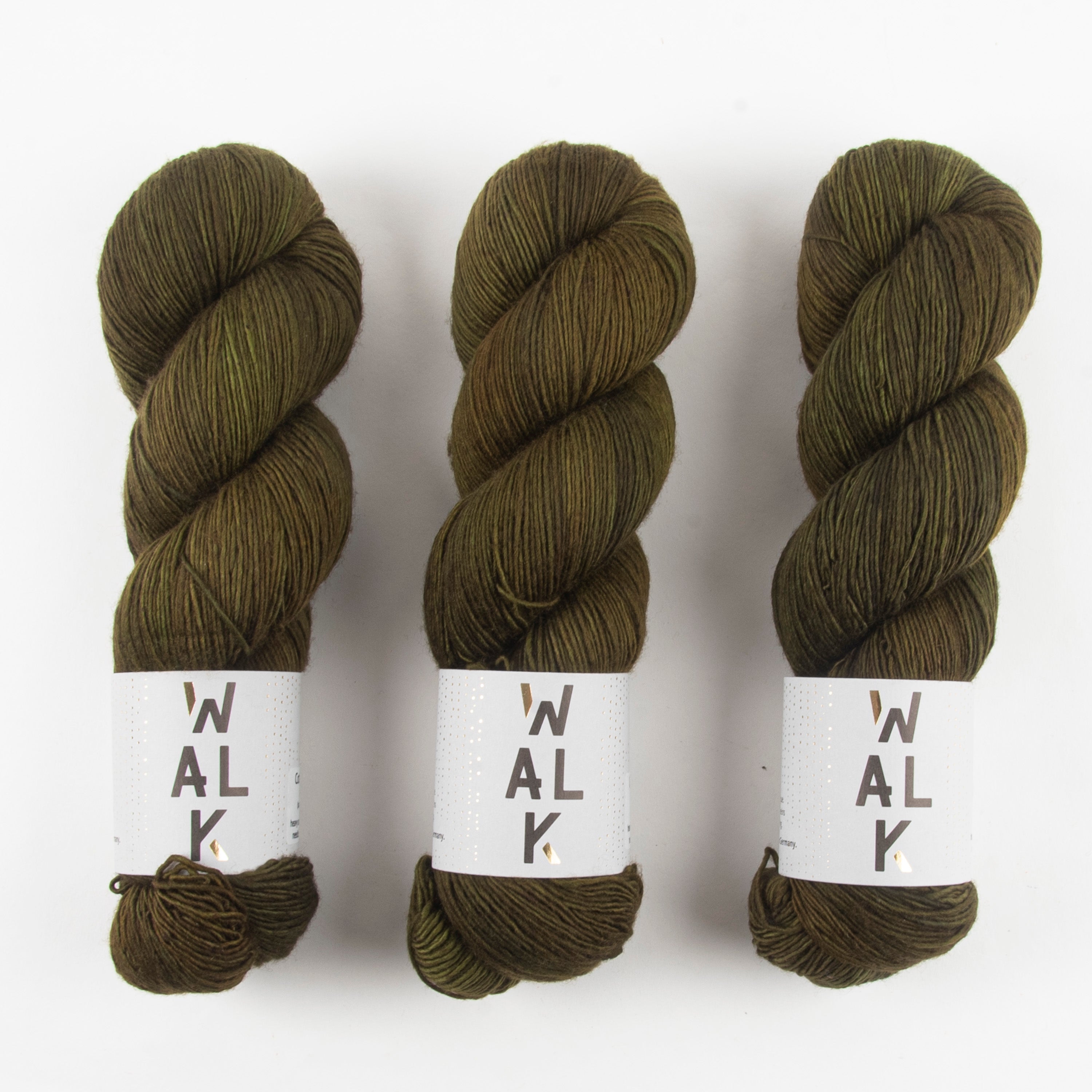 WALK Collection COTTAGE MERINO - HUNTER Merino wool Fingering green Yarn