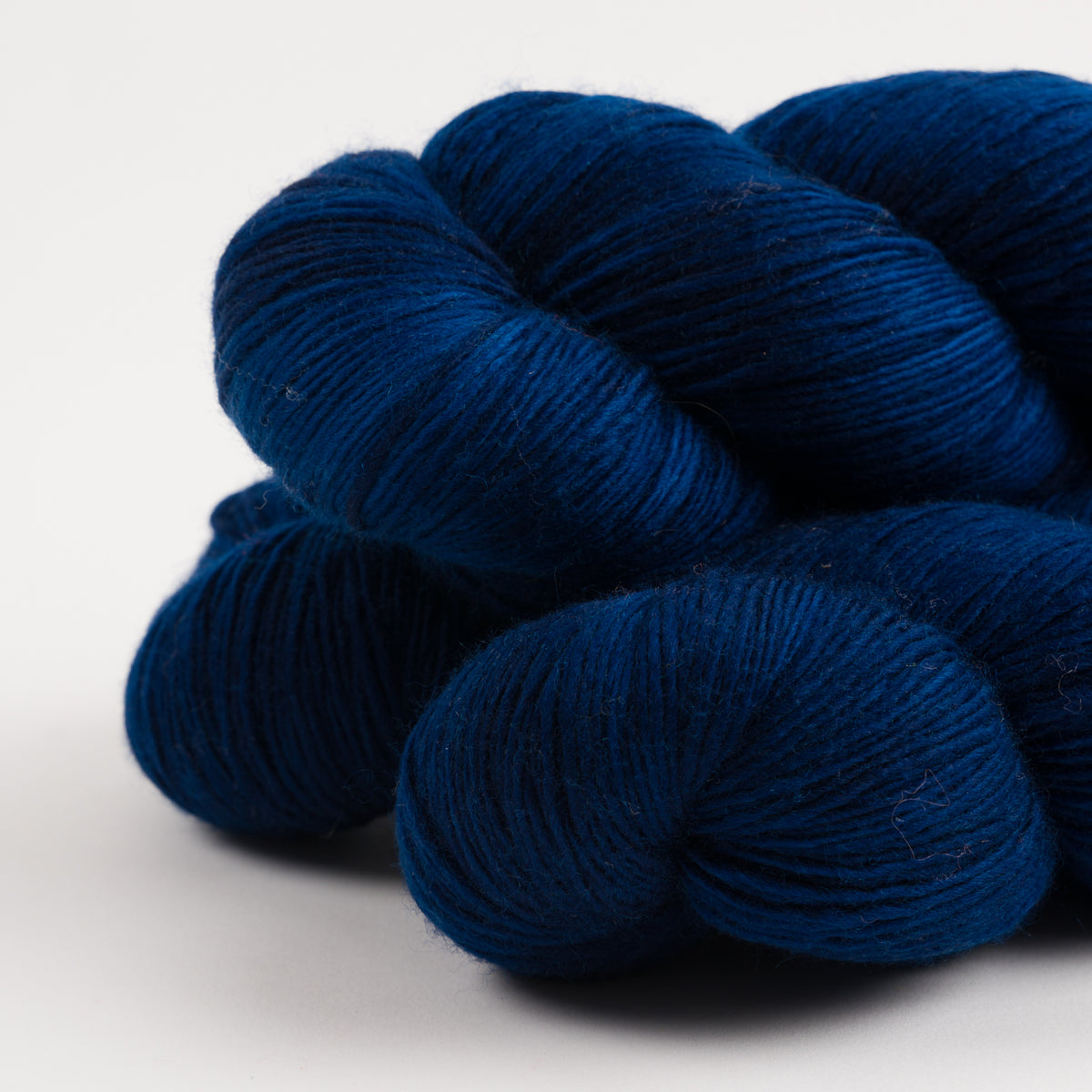 DASHING SASSY - DARK STAR