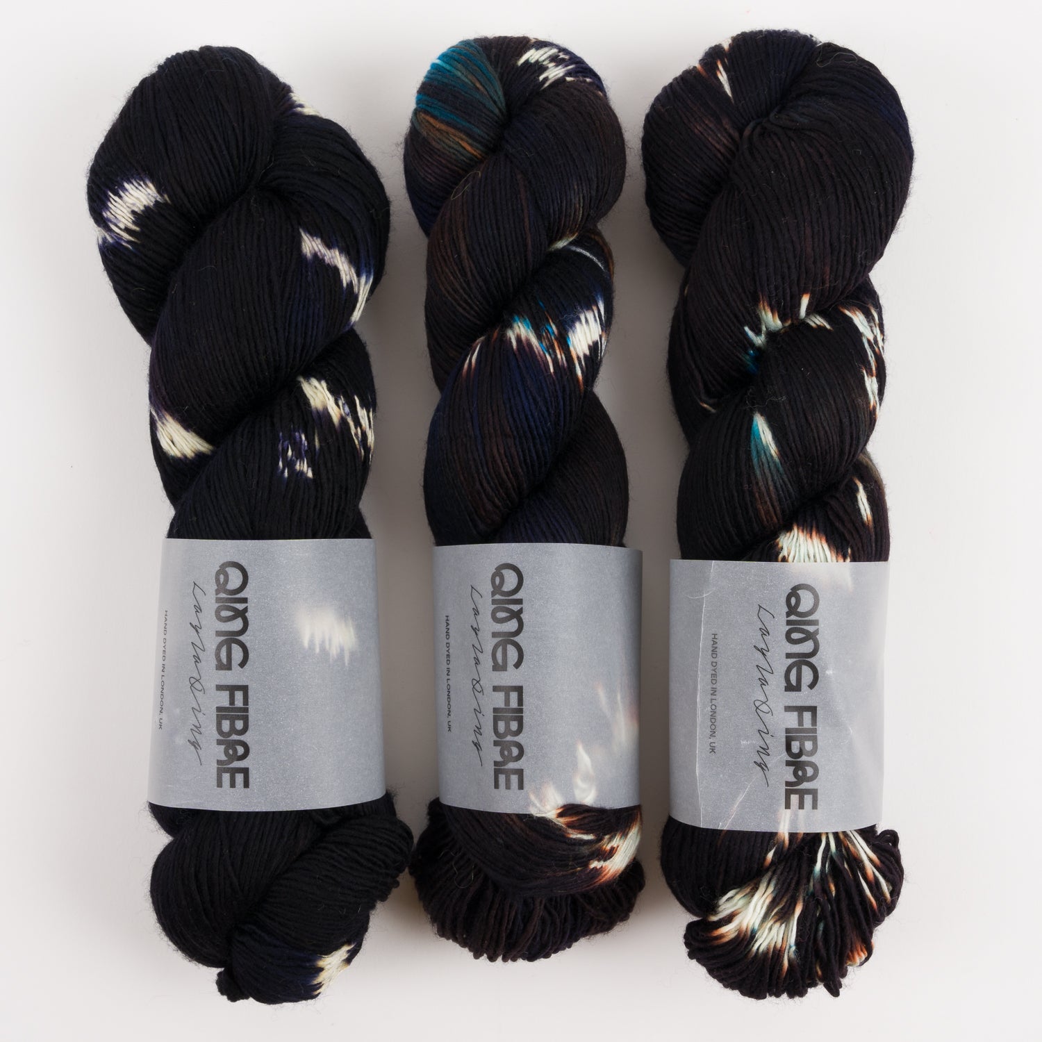 Qing Fibre DASHING SASSY - NIGHT Merino wool Fingering black Yarn