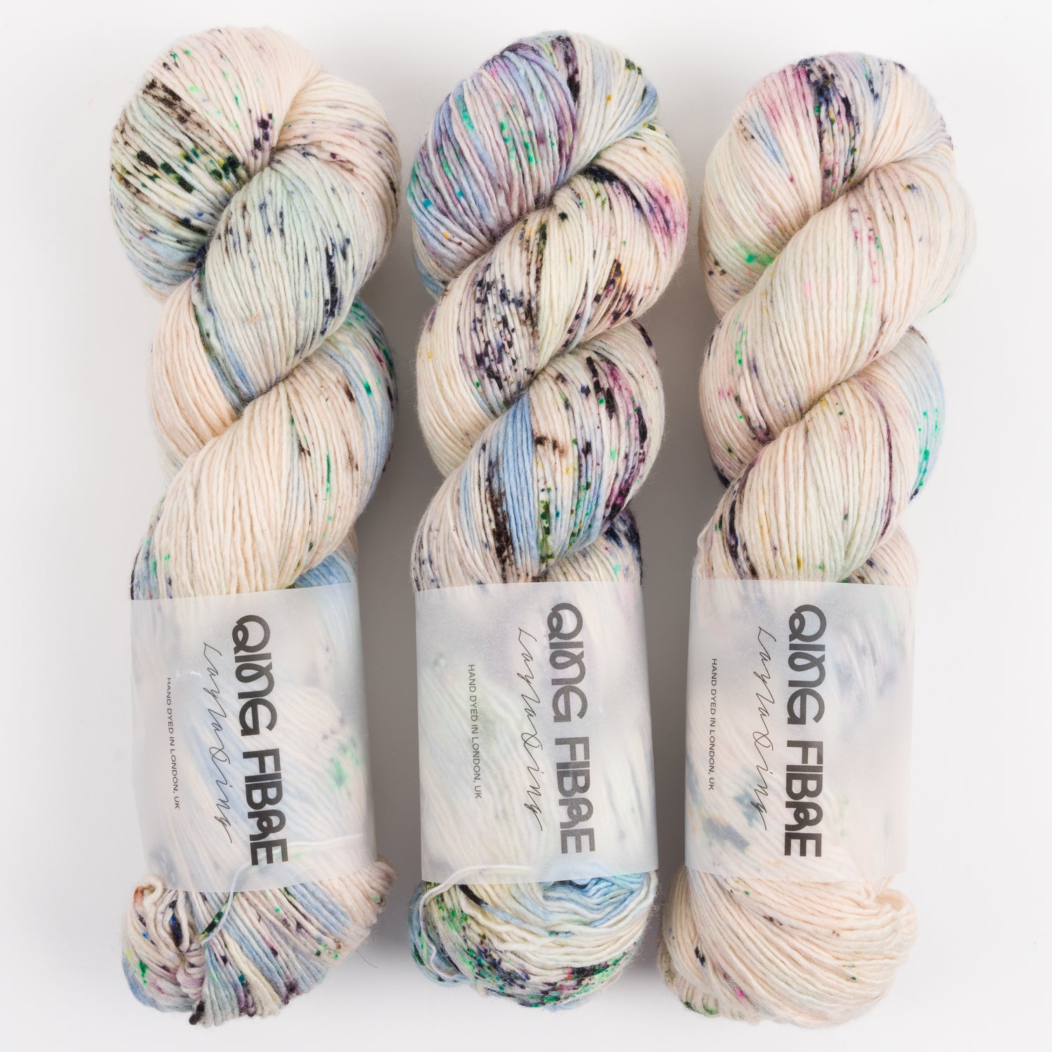 Qing Fibre DASHING SASSY - NORTHERN LIGHTS Merino wool Fingering cream Yarn