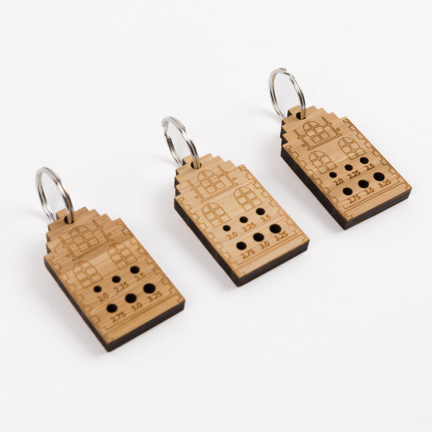 Stephen & Penelope Notions SMALL AMSTERDAM HOUSE NEEDLE GAUGE Tools
