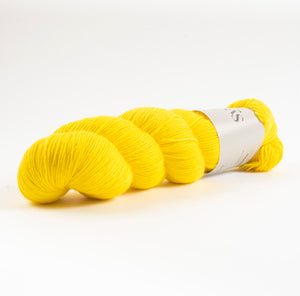 SYSLERIGET SINGLES - HELLO MISS SUNSHINE