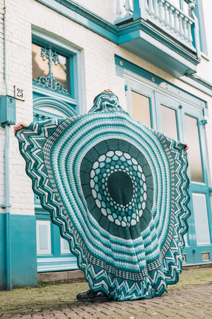 SLIPSTRAVAGANZA BLANKET - MONOTONE BLANKET