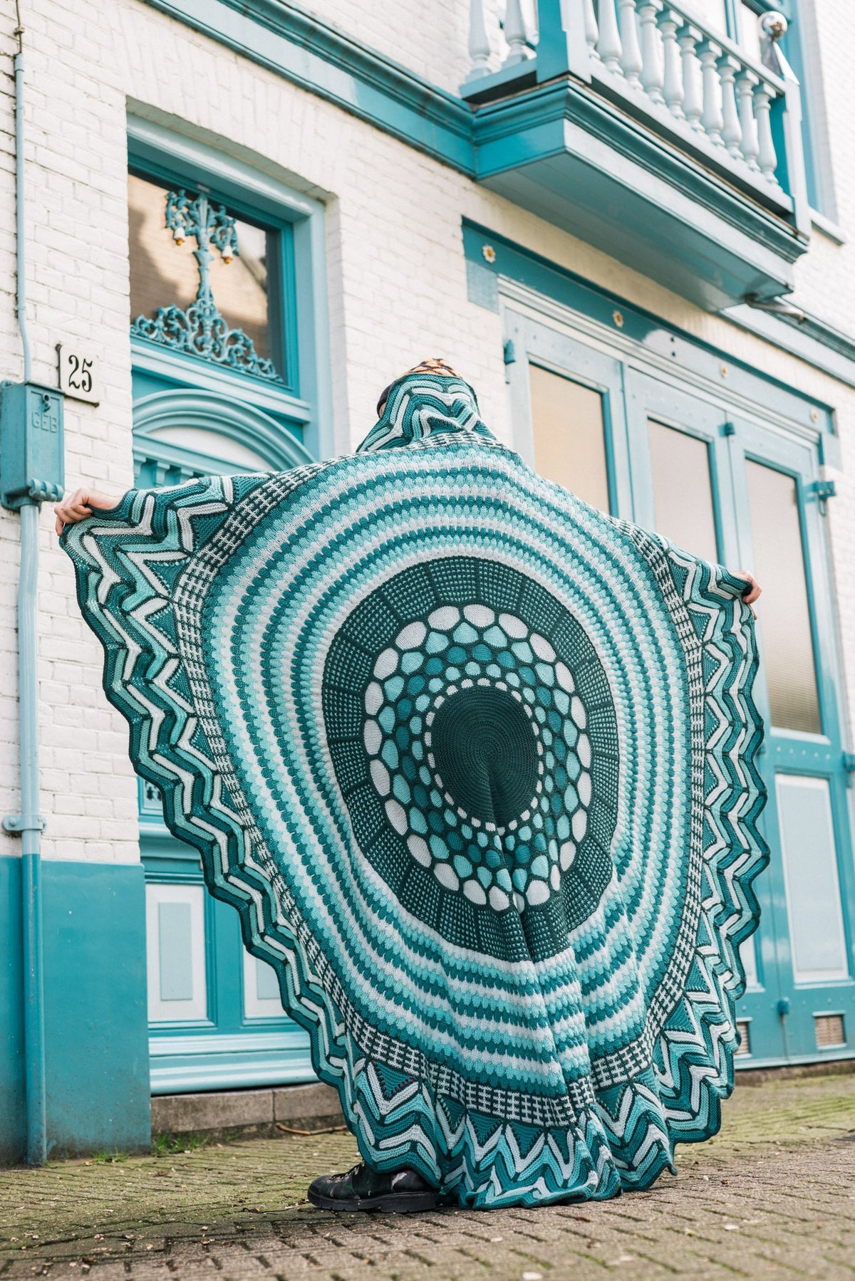 SLIPSTRAVAGANZA BLANKET - OLIVE BLANKET