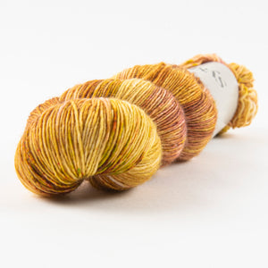 SYSLERIGET SINGLES - DRIED ROSE