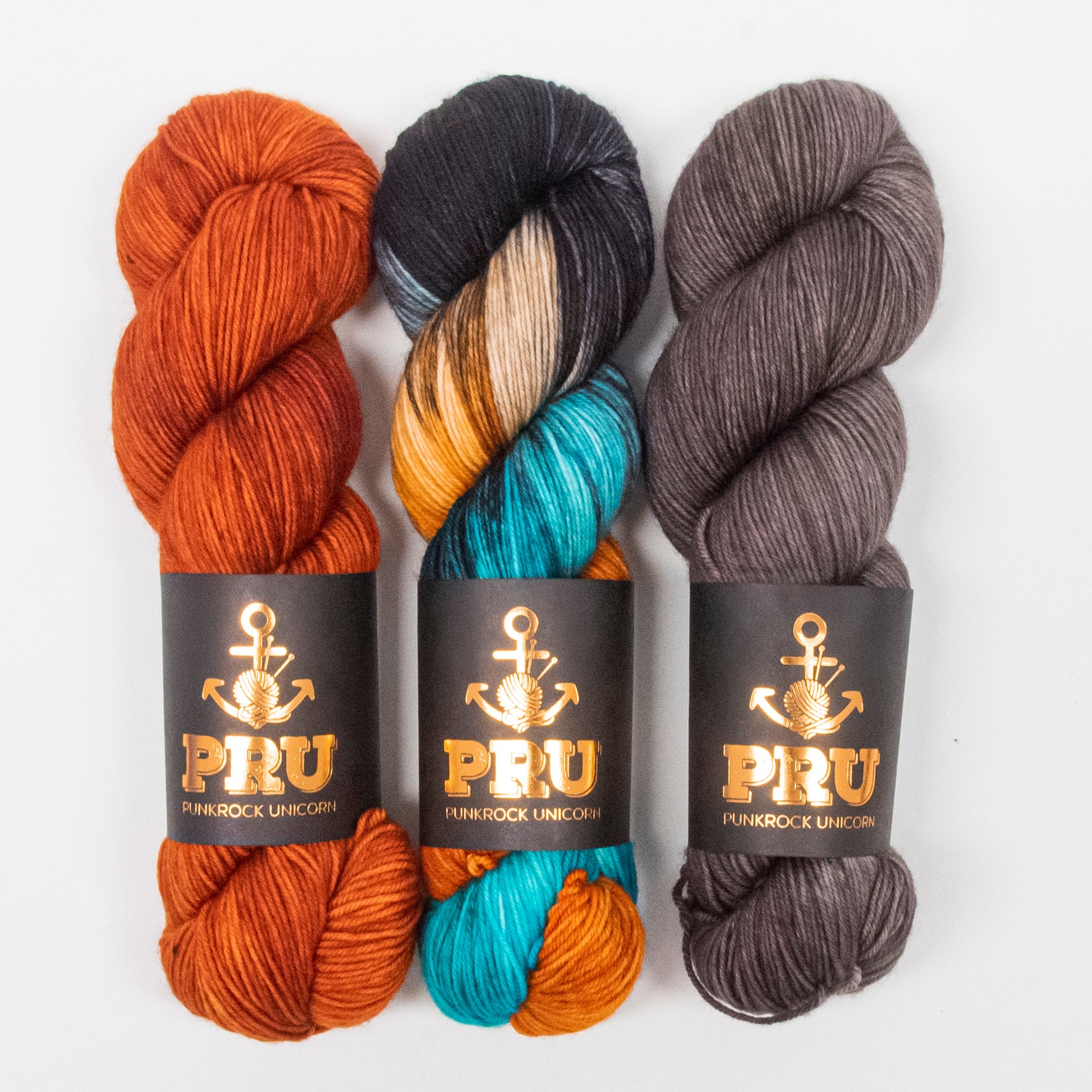 Punk Rock Unicorn MARONI GOLD Merino wool Fingering Quick Kits