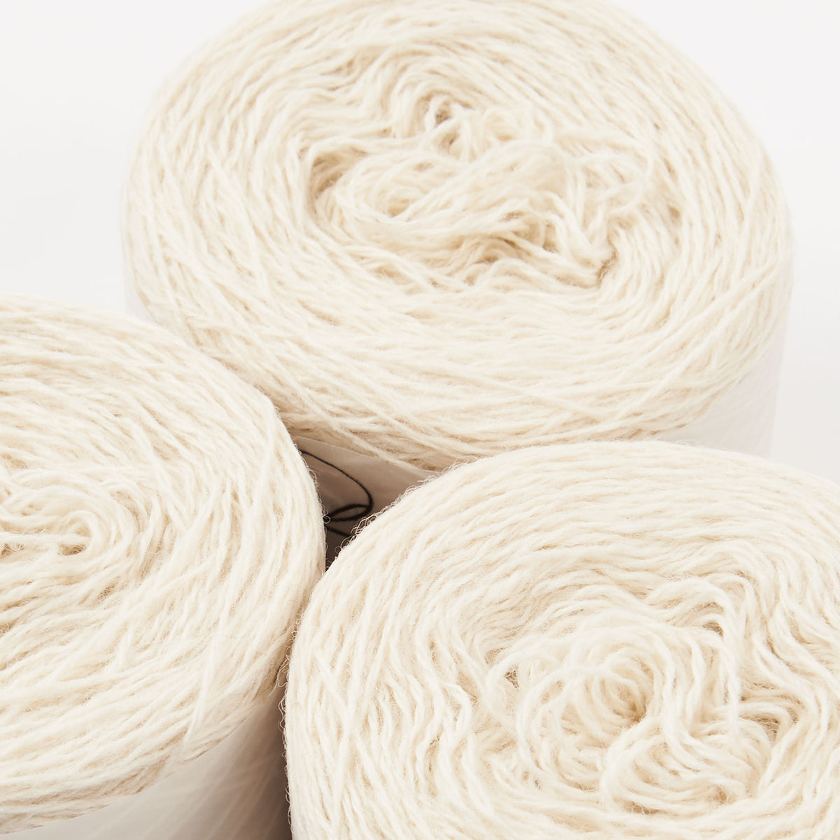 SUPERSOFT - BLEACHED WHITE