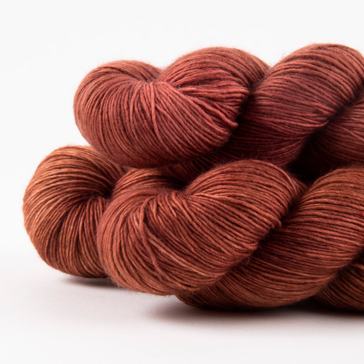 LITLG SINGLES - LOUNGE