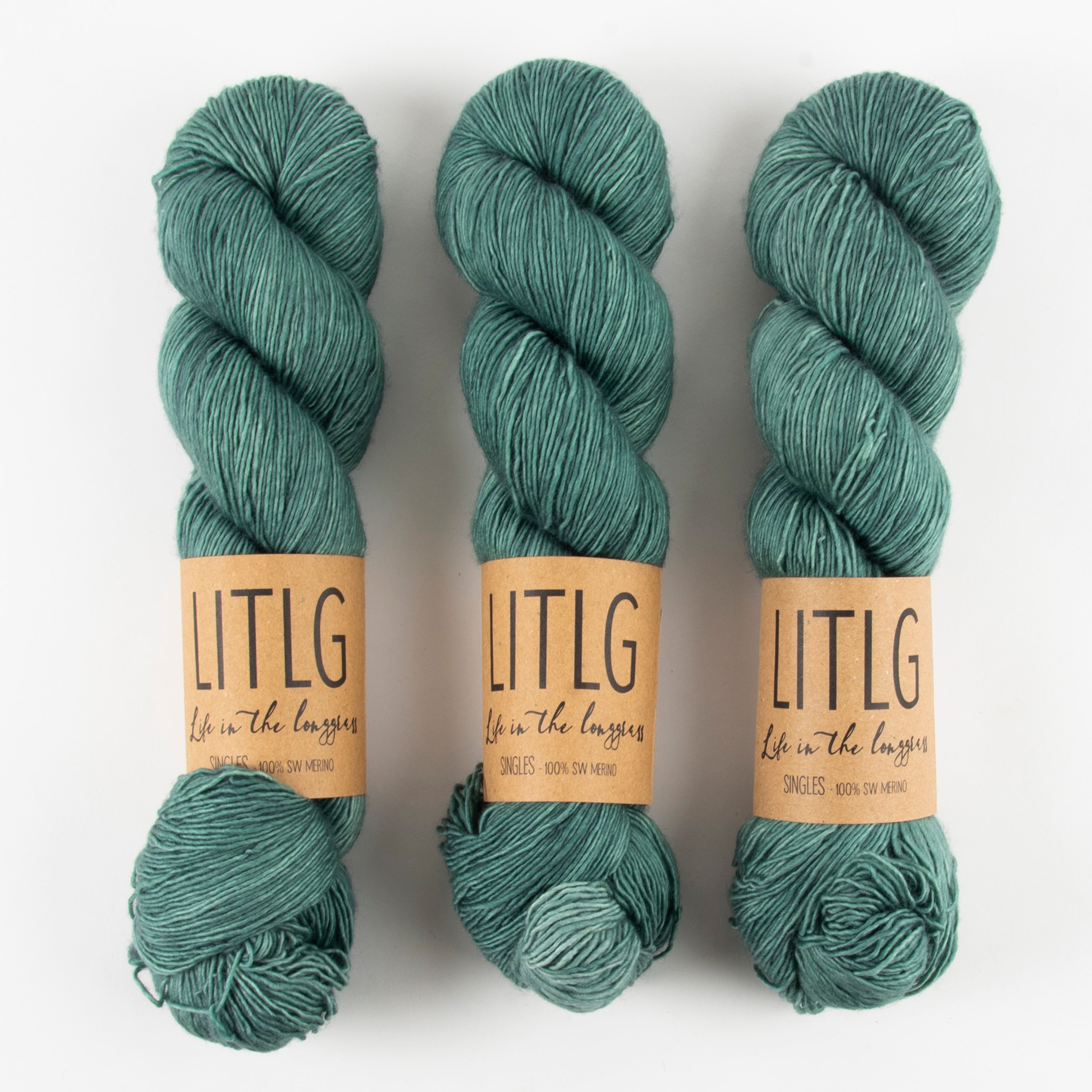 Life in The Long Grass LITLG SINGLES - MOUNTAIN CREEK Merino wool Fingering blue Yarn