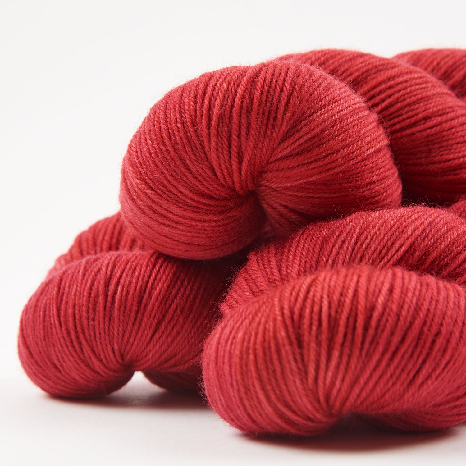 SOCK FINE 4PLY - CARMINE RED
