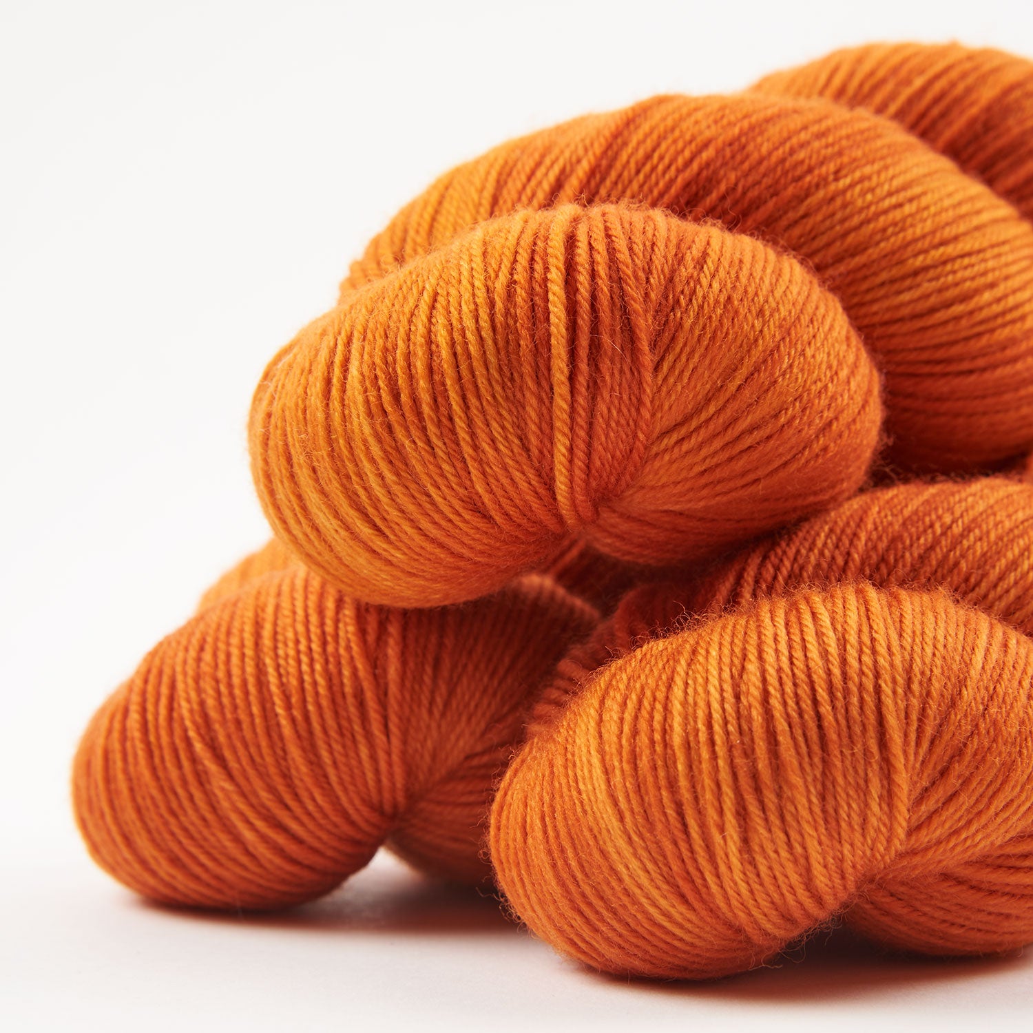 SOCK FINE 4PLY - ORANGE COSMOS