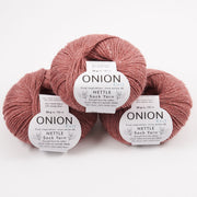 ONION NETTLE SOCK - V1022 MARSALA Merino wool Nettle Fingering pink Yarn