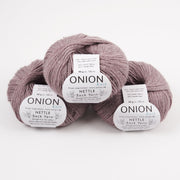 ONION NETTLE SOCK - V1028 PUDDER Merino wool Nettle Fingering purple Yarn