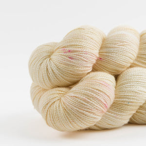 LUX HI TWIST - FADED CORN DOLLY