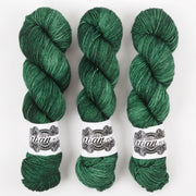 The Urban Purl LUX HI TWIST - OSTARA Merino wool Silk Fingering green Yarn