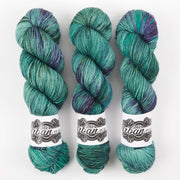 The Urban Purl LUX HI TWIST - PEACOCK PARK Merino wool Silk Fingering turquoise Yarn