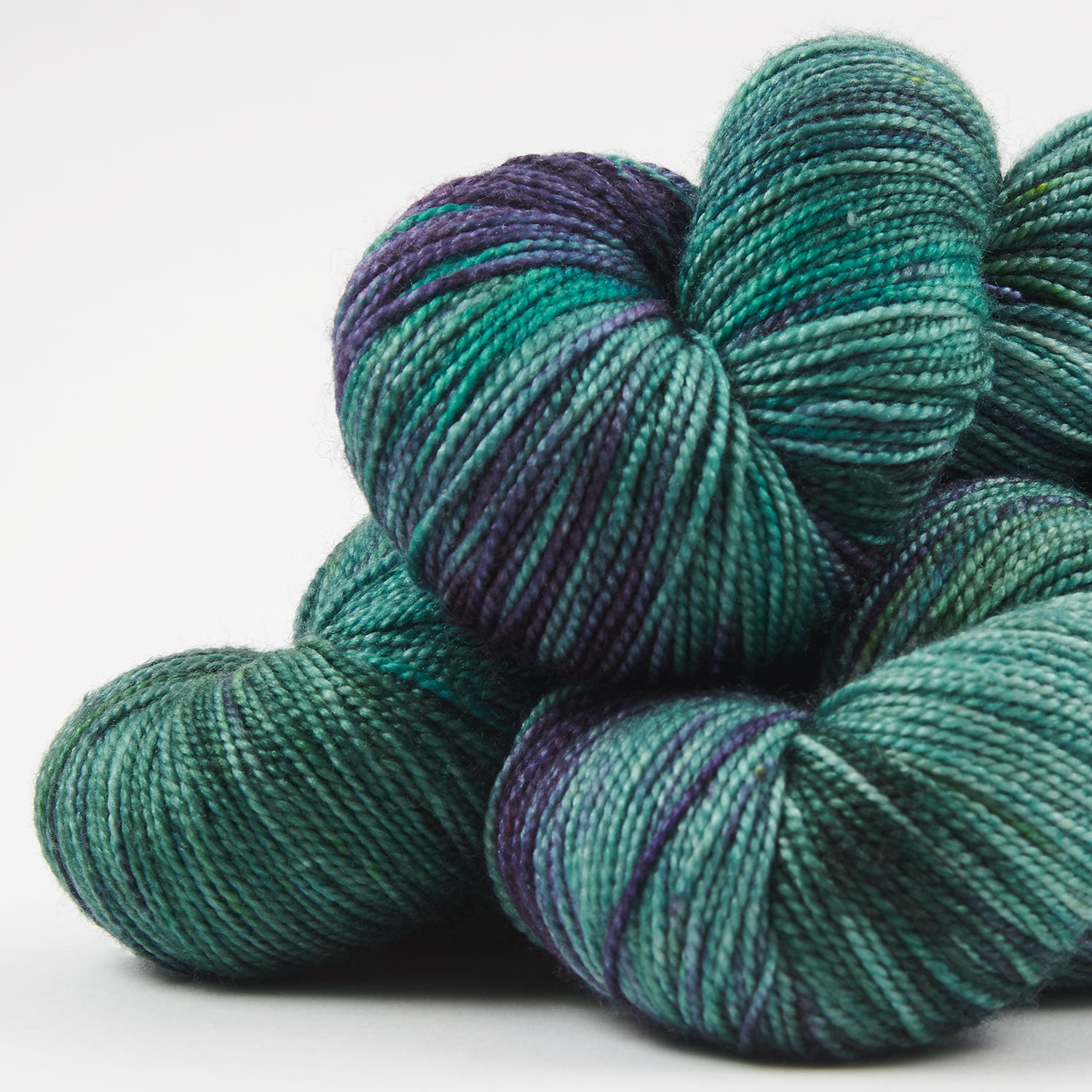 LUX HI TWIST - PEACOCK PARK