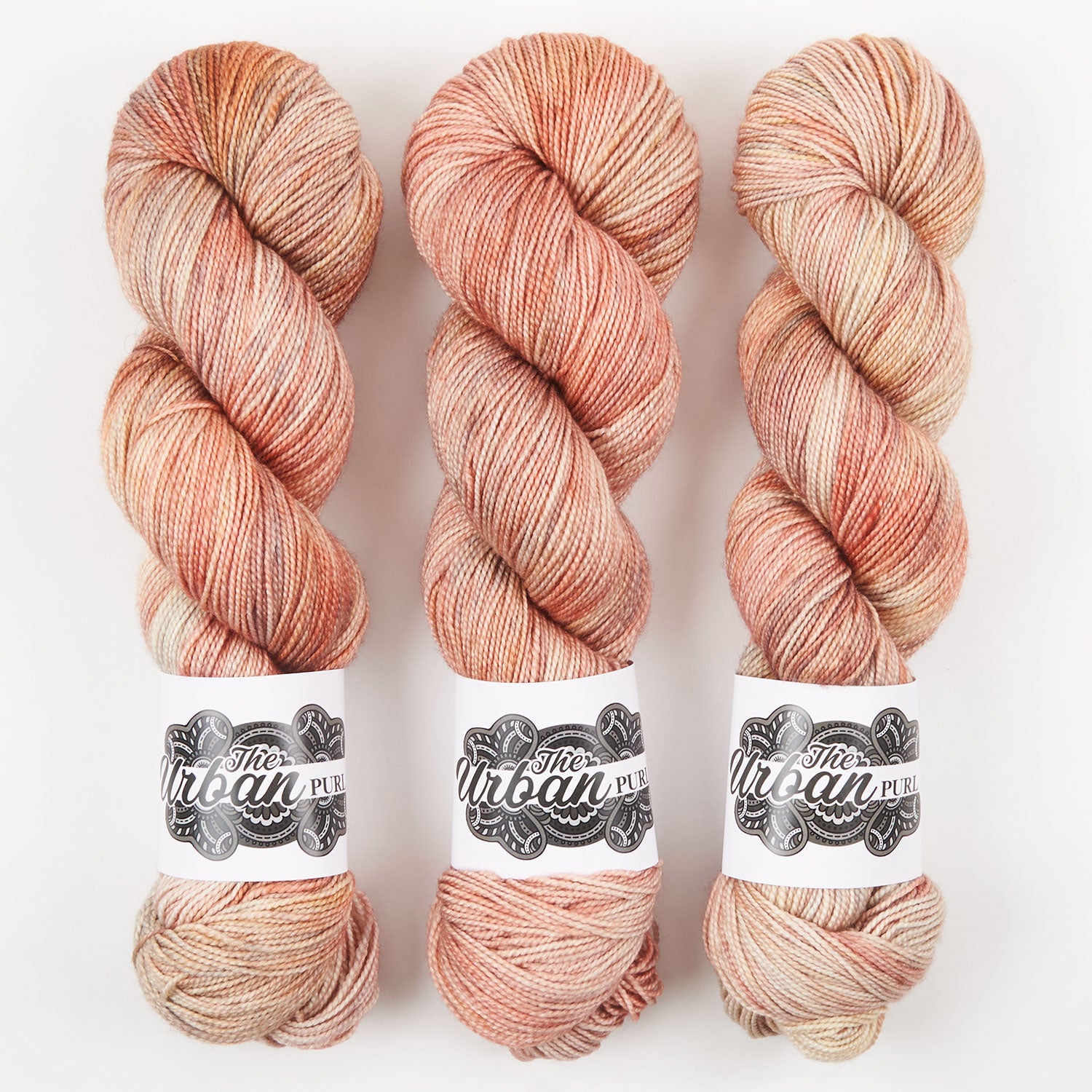 The Urban Purl LUX HI TWIST - PETRA Merino wool Silk Fingering peach Yarn