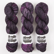 The Urban Purl LUX HI TWIST - SOHO NIGHTS Merino wool Silk Fingering purple Yarn