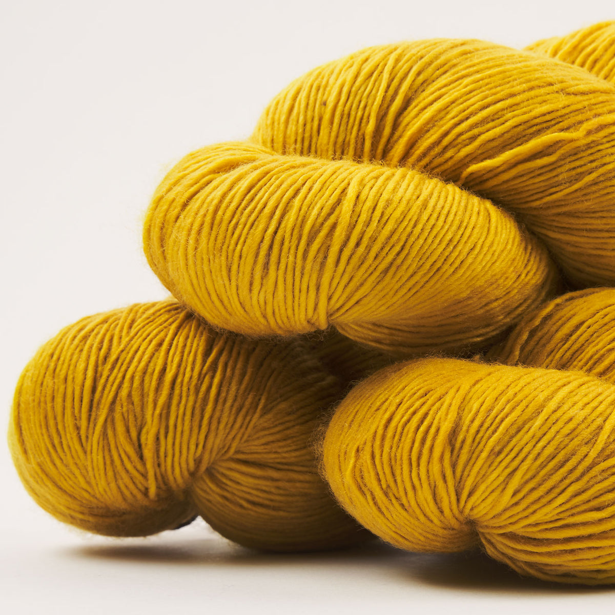 COTTAGE MERINO - GOLDENROD