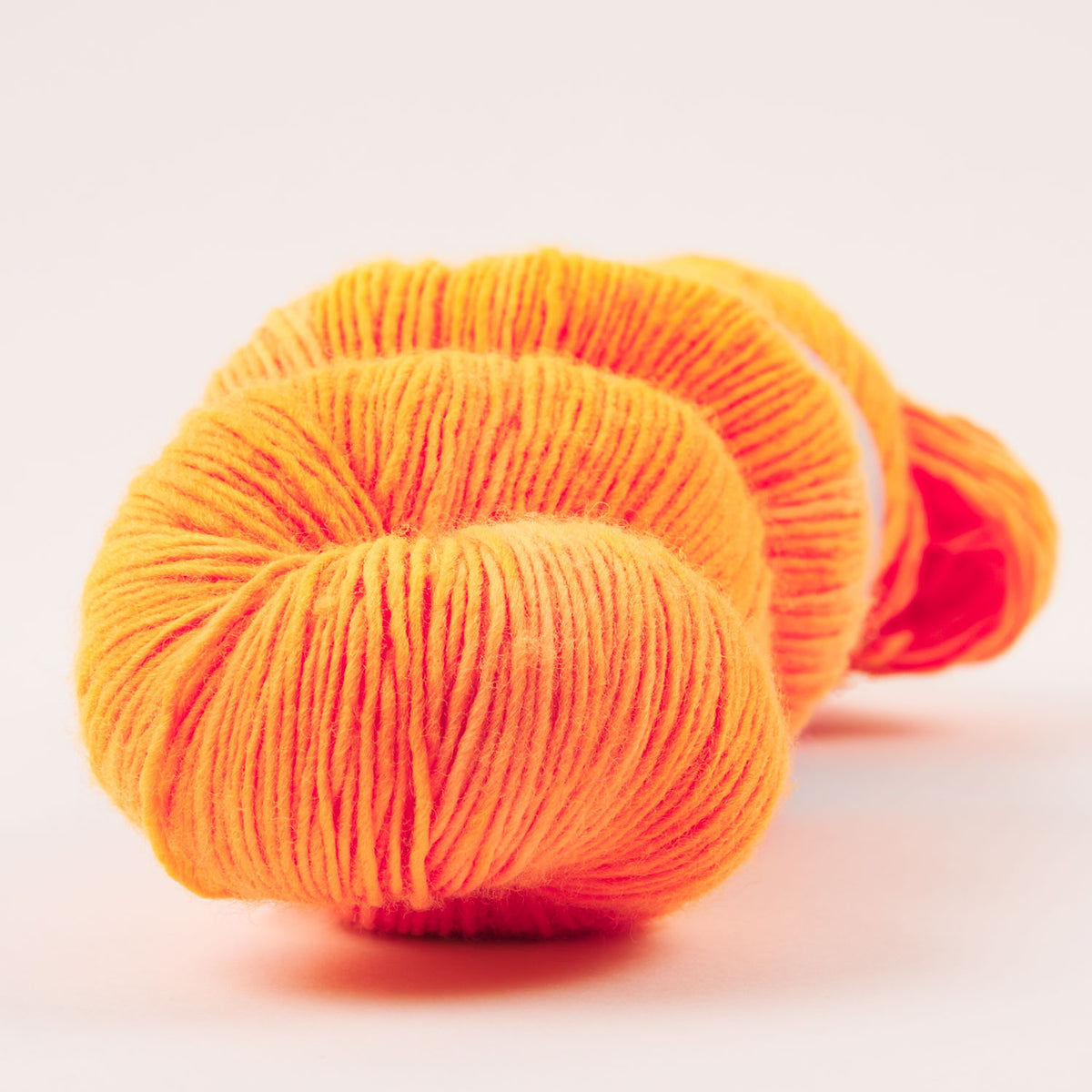 COTTAGE MERINO - ORANGE PUNCH