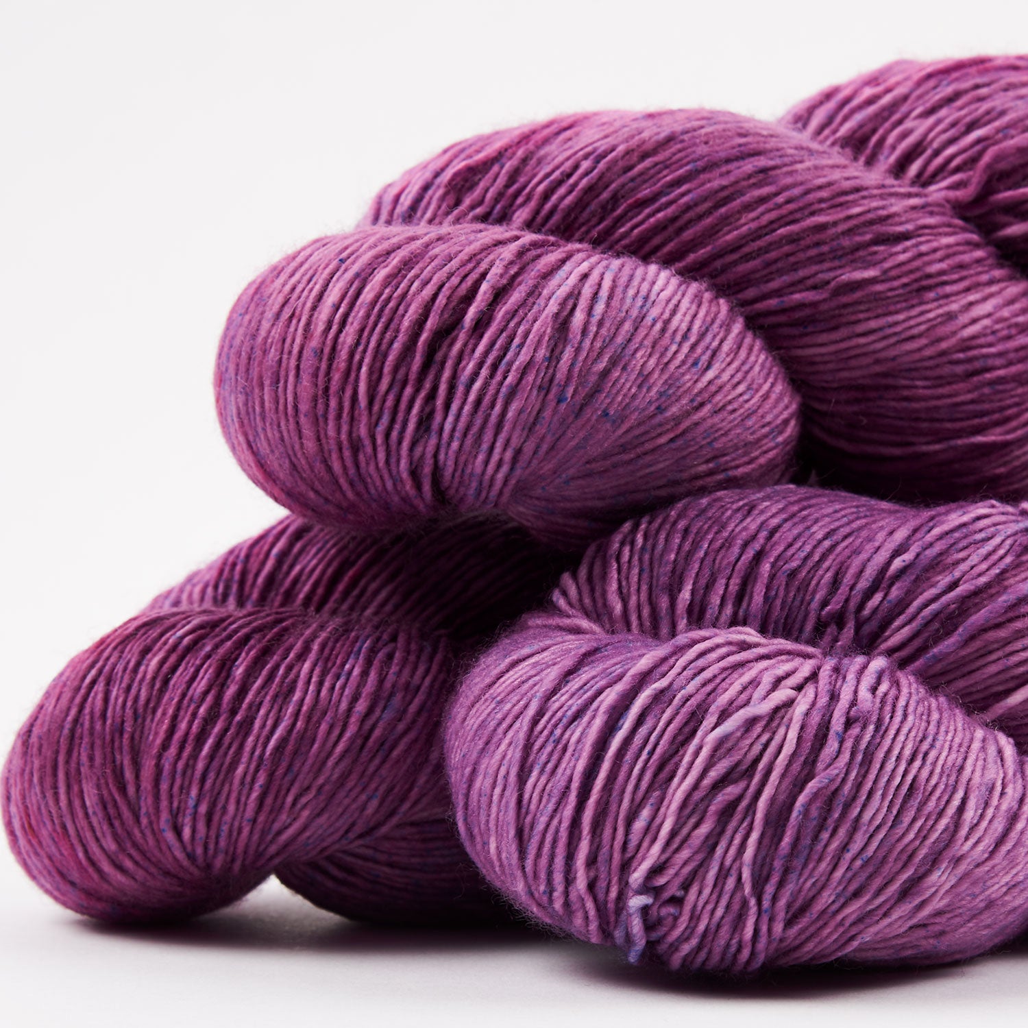 COTTAGE MERINO - VIVID VIOLET