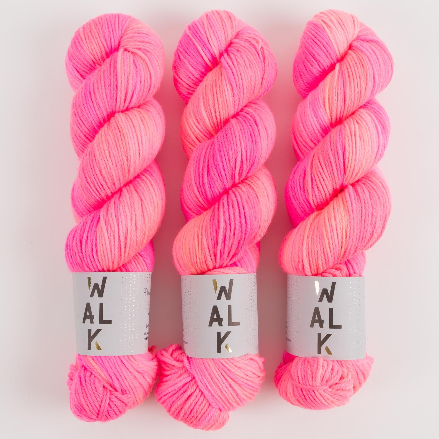 WALK Collection WALK MERINO DK - FLAMINGO PINK Merino wool DK pink neon Yarn