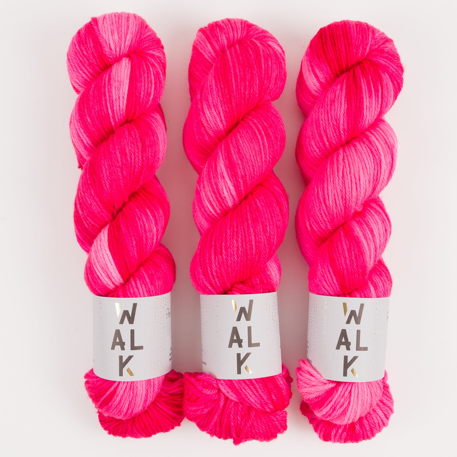 WALK Collection WALK MERINO DK - PRETTY IN PINK Merino wool DK pink neon Yarn
