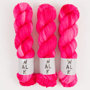 WALK Collection WALK MERINO DK - PRETTY IN PINK Merino wool DK pink neon Yarn