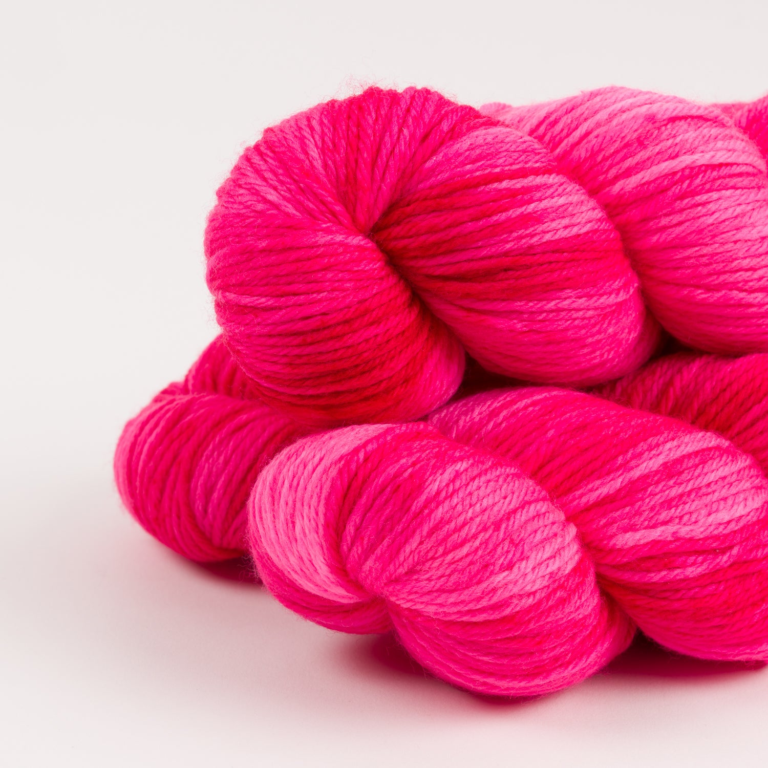 WALK MERINO DK - PRETTY IN PINK