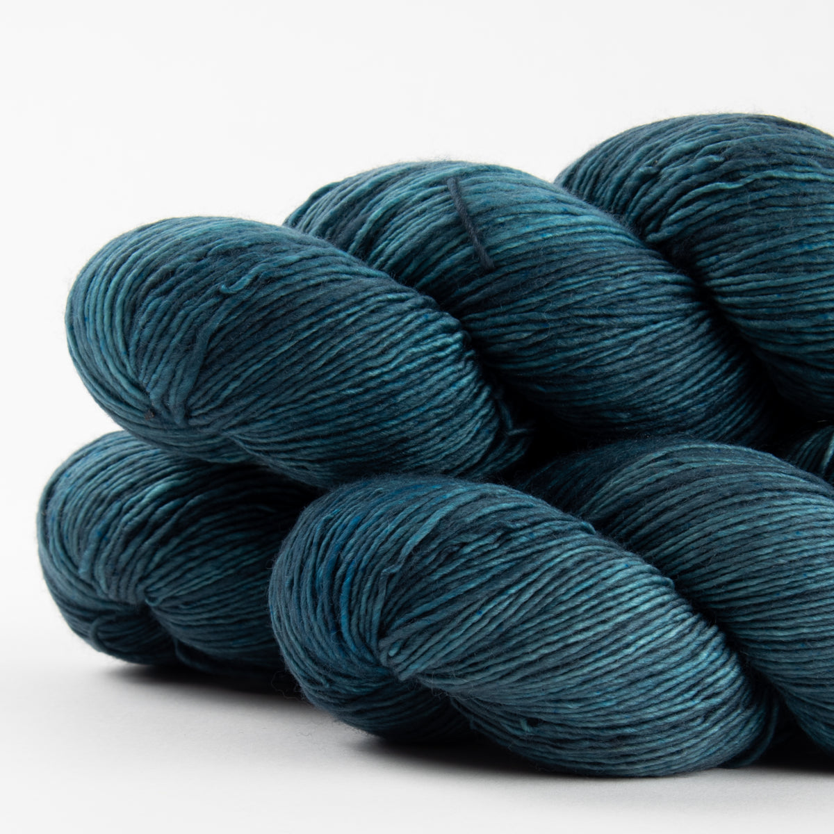 COTTAGE MERINO - LEADEN SKY